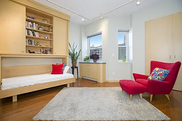 Sold by Space Marketing Shop