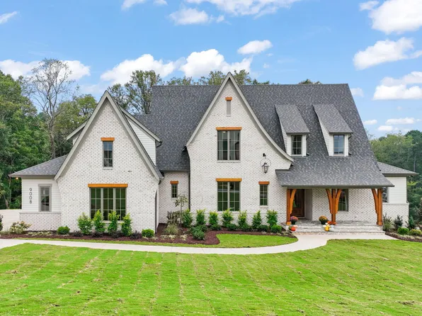 9008 Meadow Pointe Ct, Wake Forest, NC 27587
