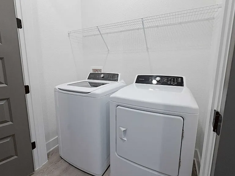 Linz Luxury Living — Photo 142