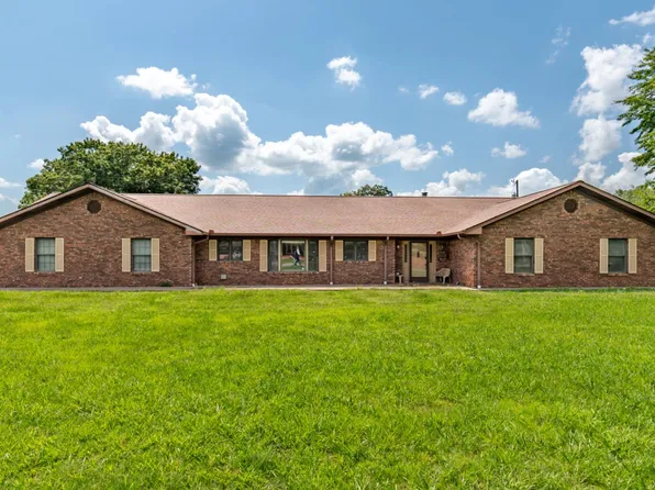 801 Lynnview Dr, Albany, KY 42602