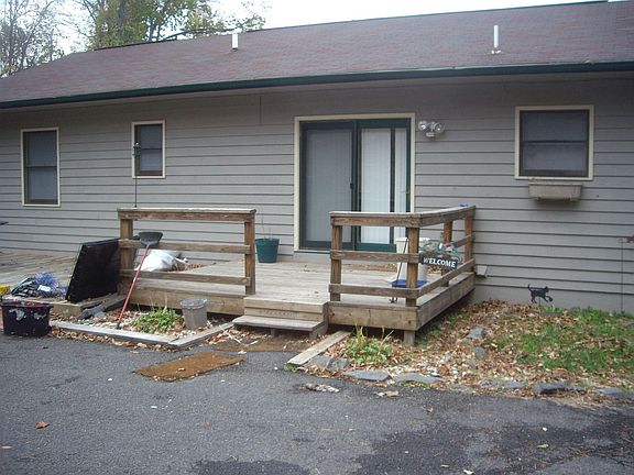 Back of house (Top Floor entrance)