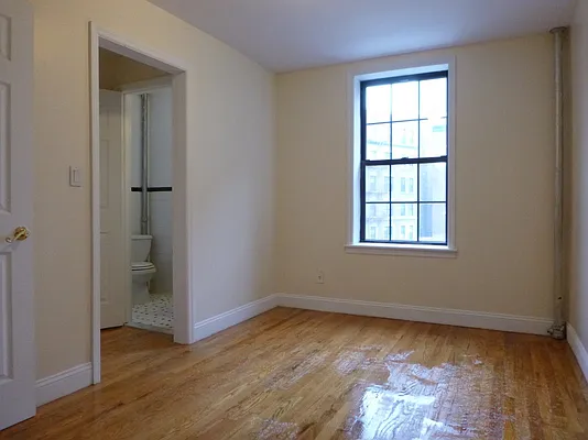 Rented by Bohemia Realty Group | media 8