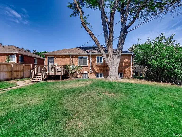 3310 Bellaire St — Photo 31