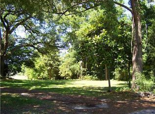 Paso Rd, Ocean Springs, MS 39564