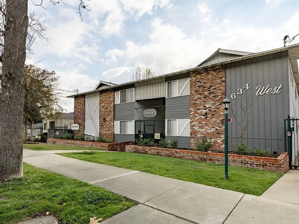 634 W Sierra Madre Blvd