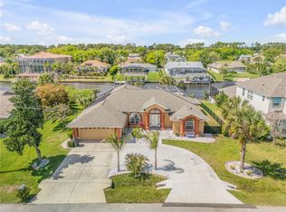 15 Cherrytree Ct, Palm Coast, FL 32137