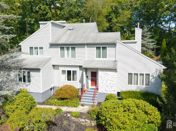 314 Sweetmans Ln, Millstone Township, NJ 08535