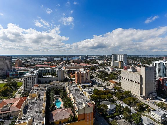 3rd image of 529 S Flagler Dr #Penthouse 1g