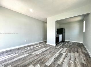 809 NW 7th Ave #1, Hallandale, FL 33009