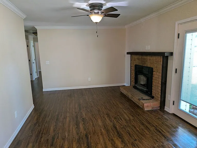 5147 Mild Dr — Photo 16