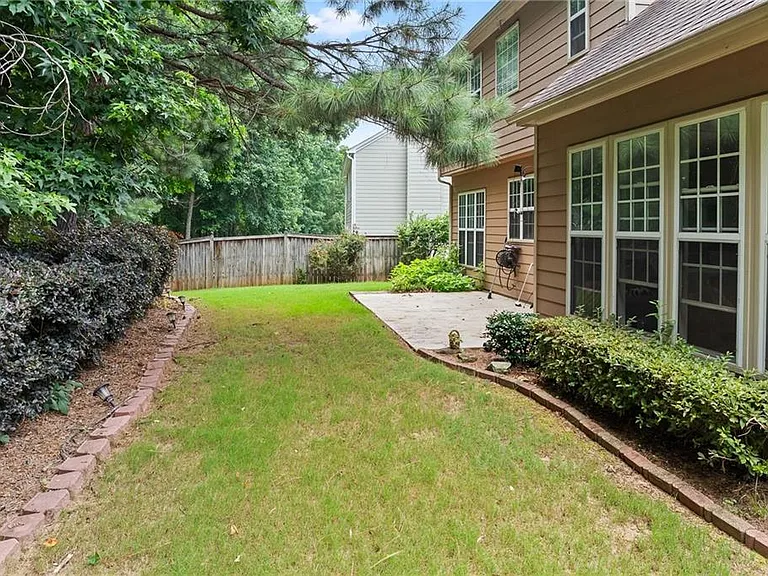 5087 Wellisford Ct — Photo 37