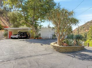 3560 Mandeville Canyon Rd, Los Angeles, CA 90049