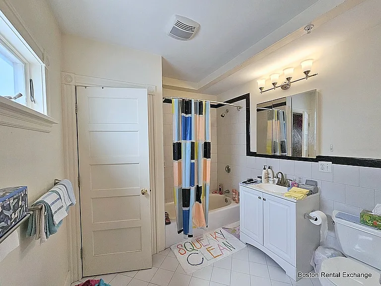 247 Walden St #2 — Photo 11
