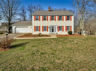 116 Deer Valley Dr, Sewickley, PA