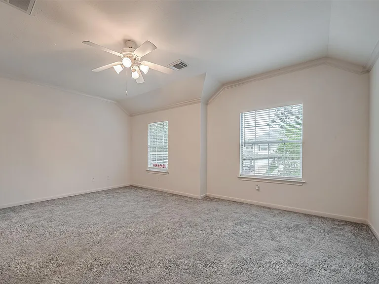 22 Stone Arrow Pl — Photo 29