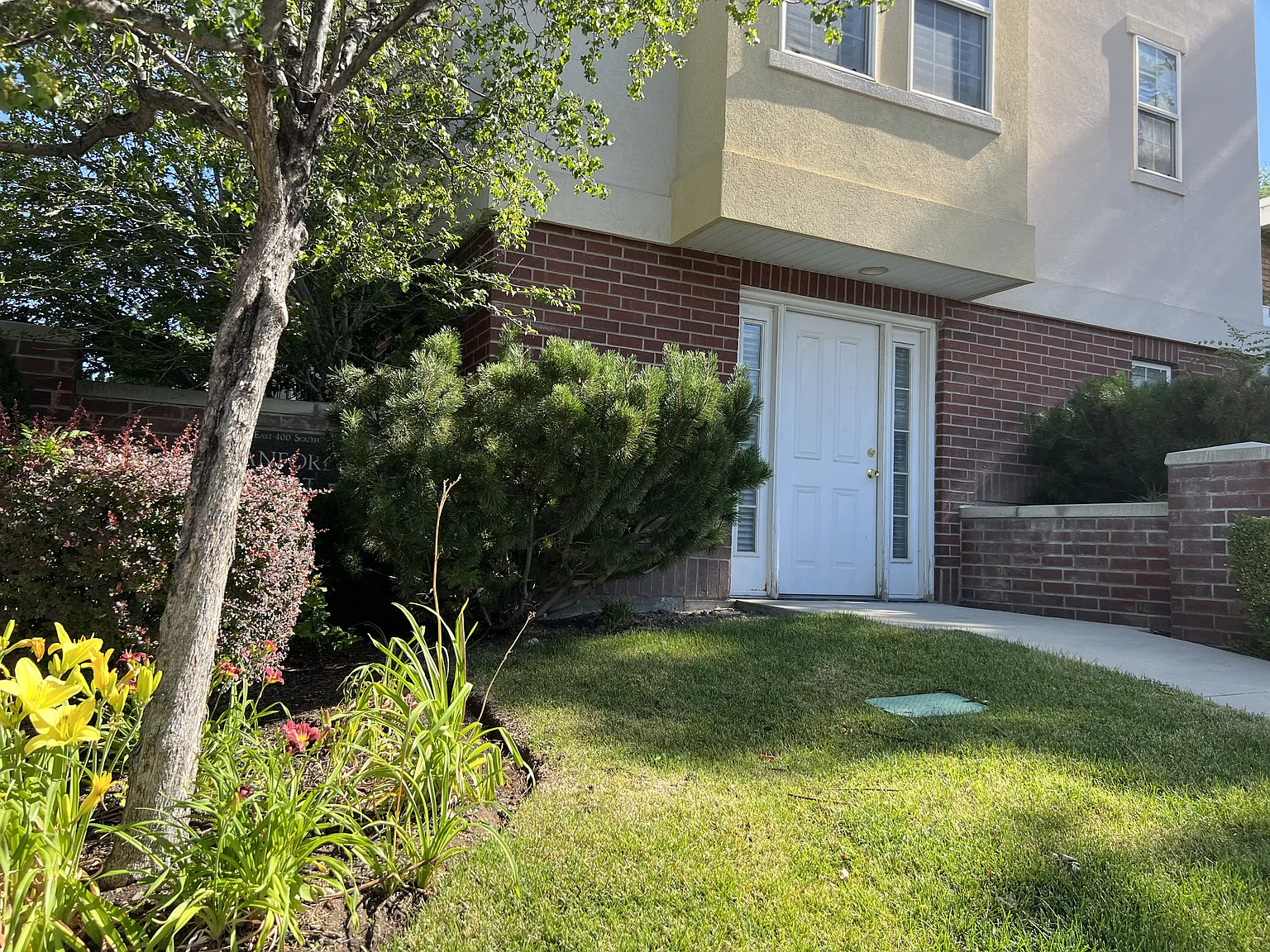 3 bed, 3.5 bath, 1500 sqft, $2,900 — Photo 1