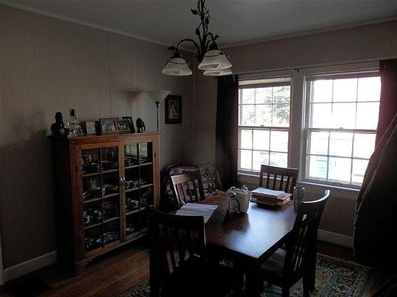 2nd image of 419 Arcadia Park