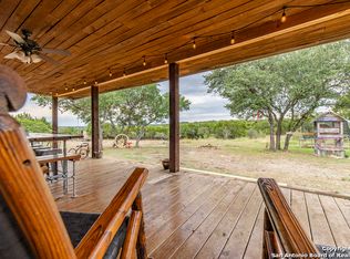 275 County Road 2720, Mico, TX 78056
