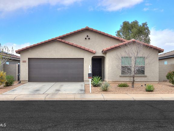 2nd image of 1036 W NINA Drive