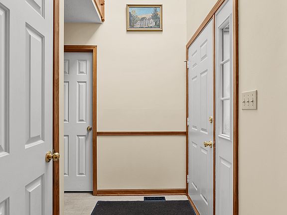 5th image of 139 Ravenswood Dr