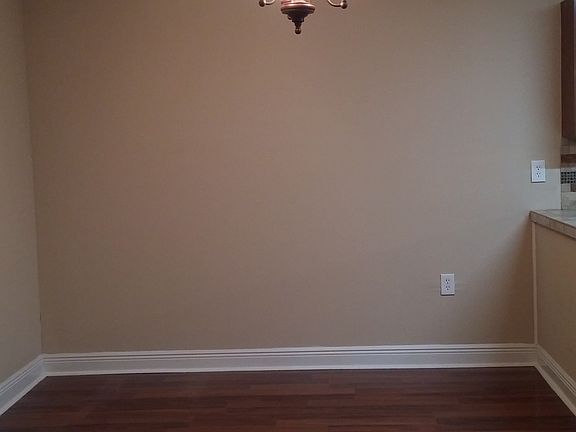 2nd image of 1016 W 22nd Ave #1016