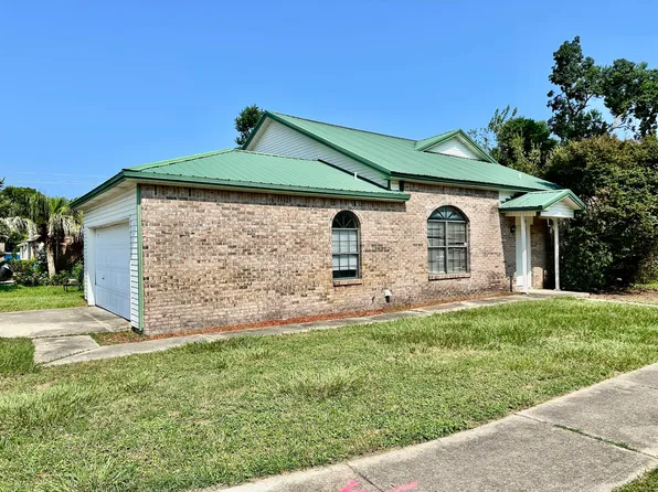 26 Olde Cypress Cir NW, Fort Walton Beach, FL 32548