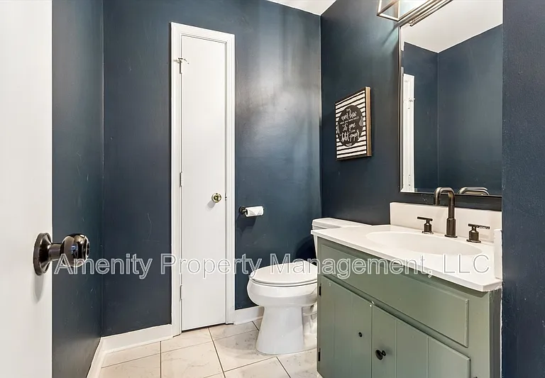 204 Granville Dr — Photo 6