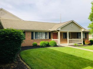 712 Kensington Dr, Heath, OH 43056