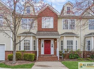 177 Sunshine Dr #177, Piscataway, NJ 08854
