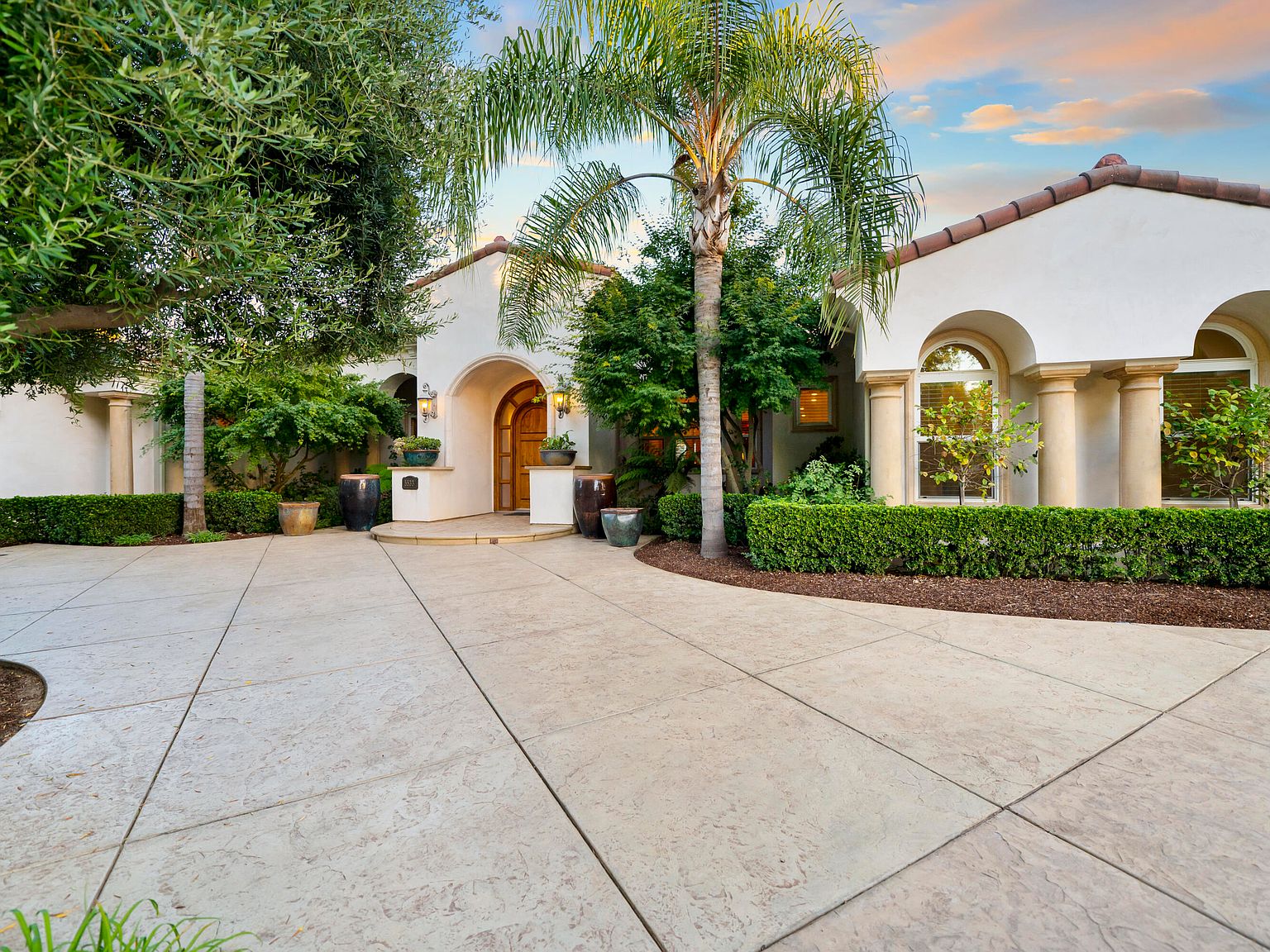 5533 W Delaware Avenue, Visalia, CA 93291 | Zillow