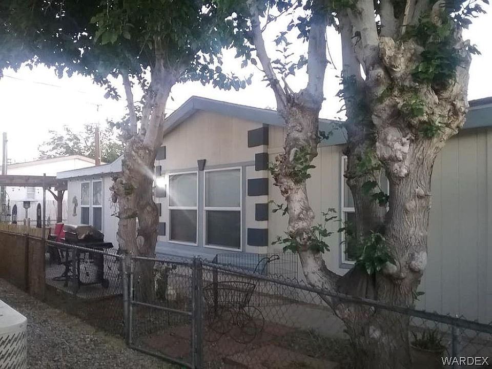 1st image of 7879 S Whitewing Dr