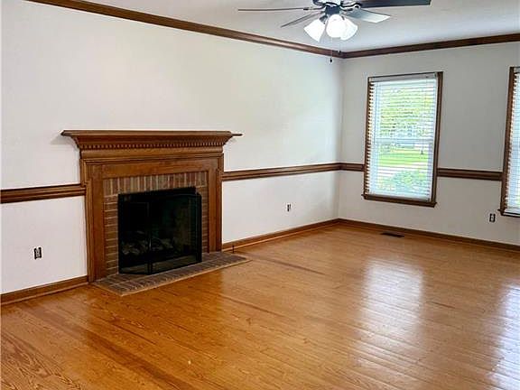 3rd image of 4 Cambridge Pl