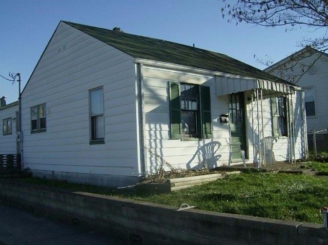 2nd image of 304 Broadway St