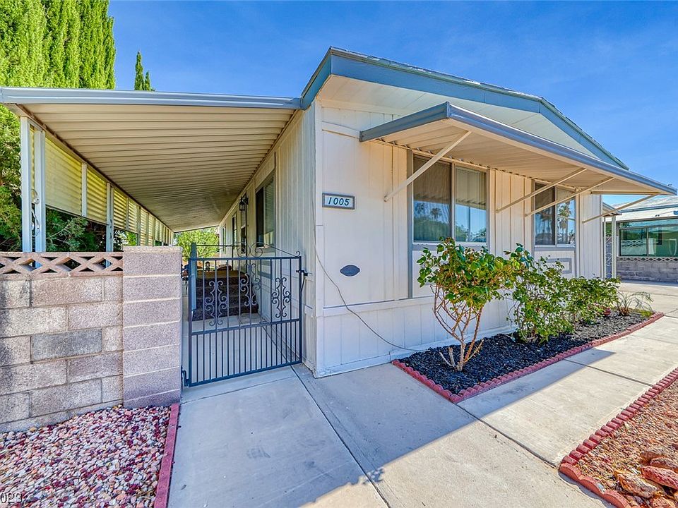 1st image of 1005 El Camino Way