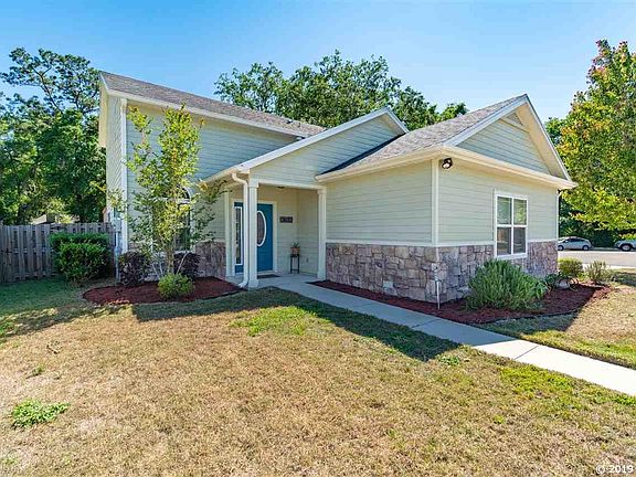 2nd image of 3633 NW 55th Ln