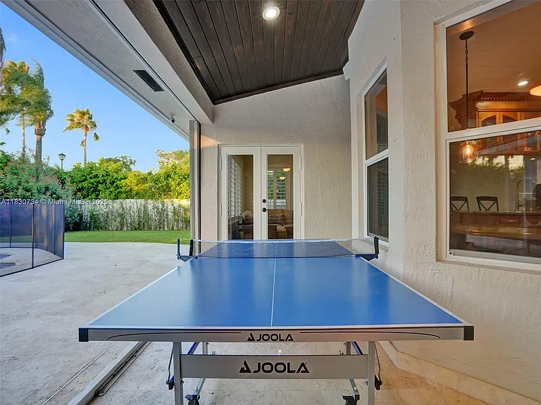 12401 SW 77th St — Photo 58