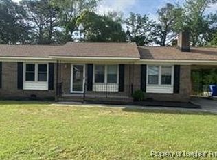 607 Onyx Ct, Fayetteville, NC 28311