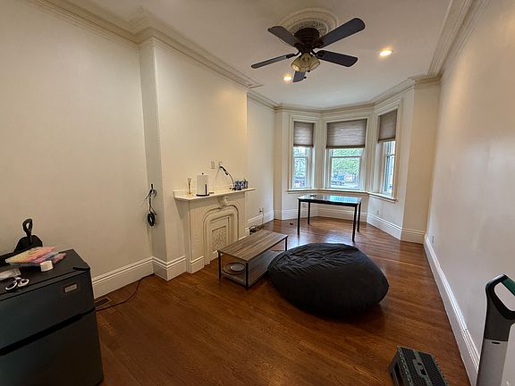 5th image of 1 Wigglesworth St #1