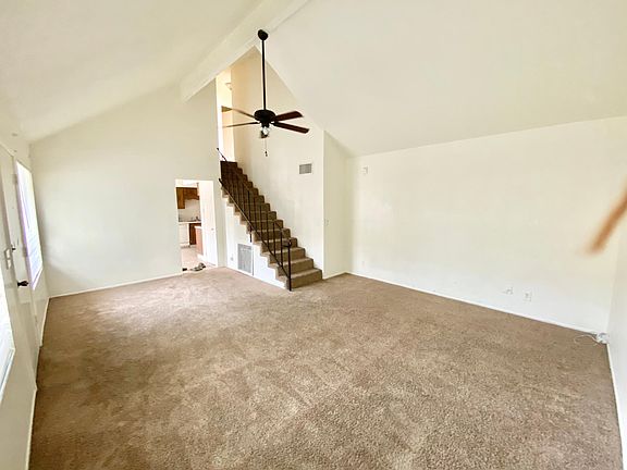 5th image of 4474 Buena Vista Dr