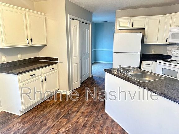 2nd image of 990 Tom Hailey Blvd