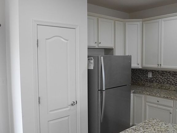 3rd image of 9509 John Locke Way