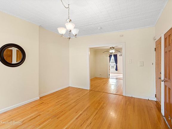 3rd image of 173 Sackett St APT 3