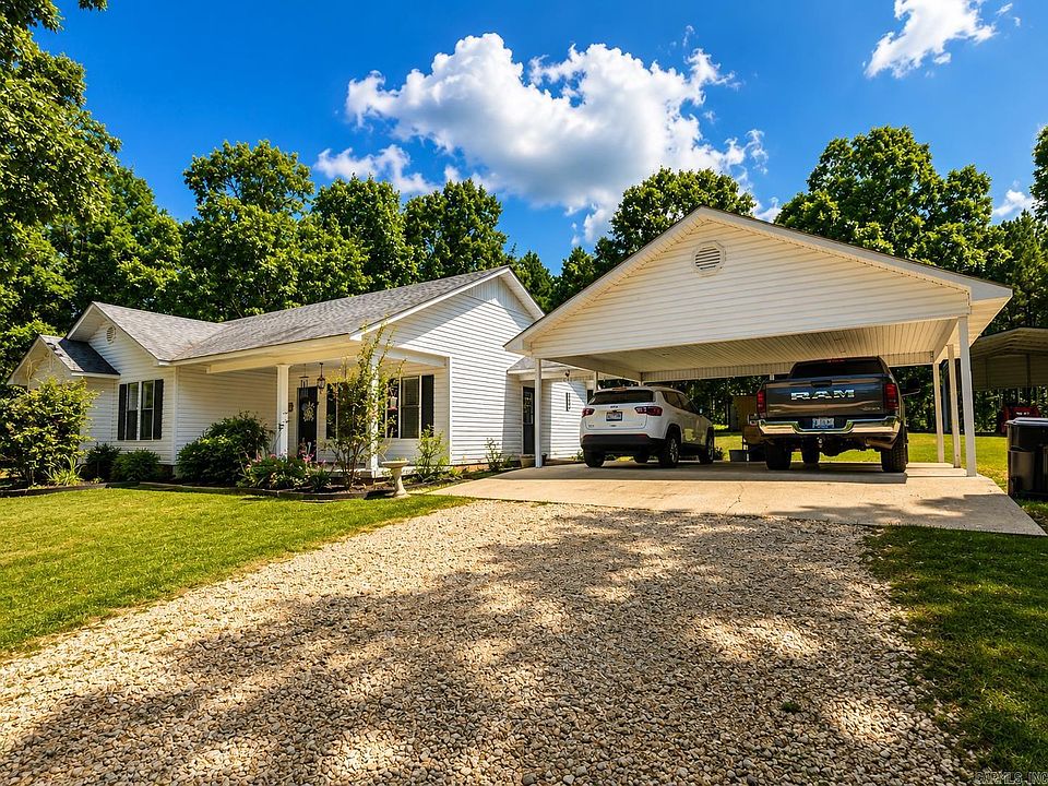1st image of 4 Cozy Ln