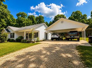4 Cozy Ln, Redfield, AR 72132