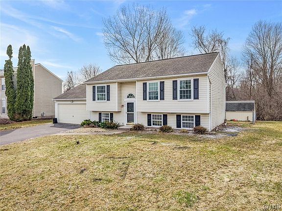 2nd image of 8196 Rizzo Dr