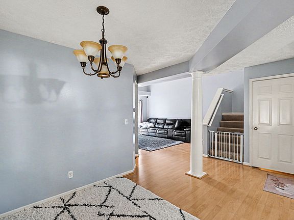 4th image of 4676 Eastern Ave SE