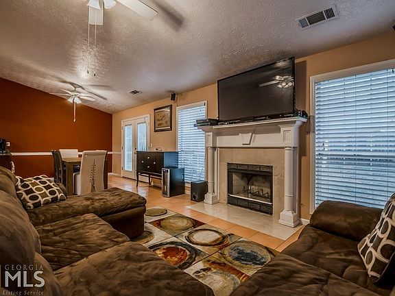 5th image of 7020 N Shore Dr