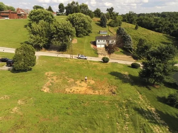 329 Sygan Rd, Mc Donald, PA 15057