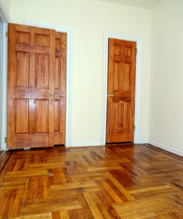 1st image of 4514 39th Pl #1