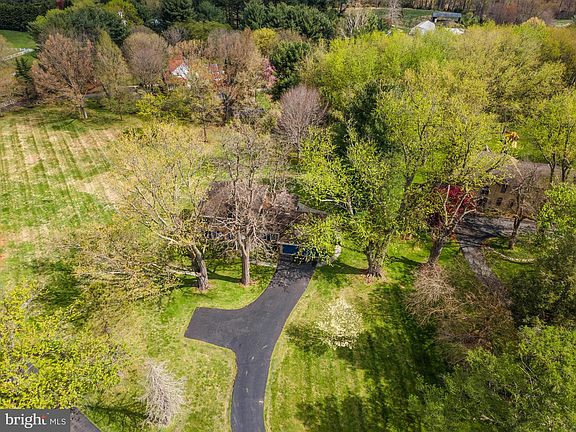 3rd image of 13220 Lantern Hollow Dr
